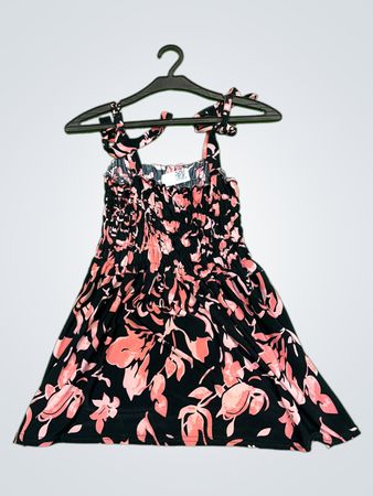Vintage Vanguard Schwarzes und Rosa Blumengemustertes Kleid mit Bindedetails