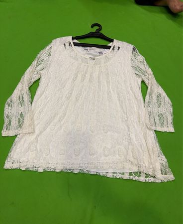 ARMAND THIERY Weiß Spitze Top