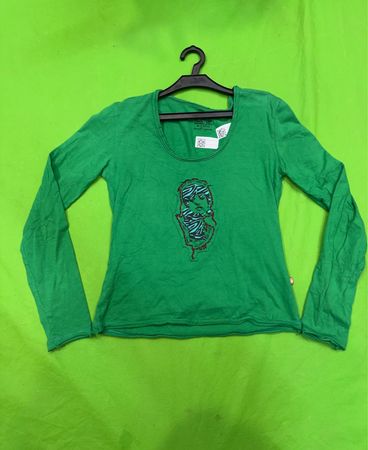 Esprit Green Long Sleeve T-Shirt mit grafischem Druck