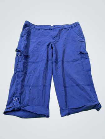 St. John's Bay Blue Cargo Capris