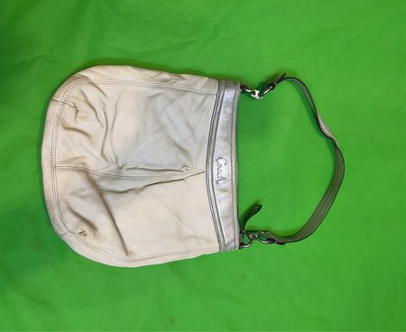 Coach Cream Leather Shoulder Bag