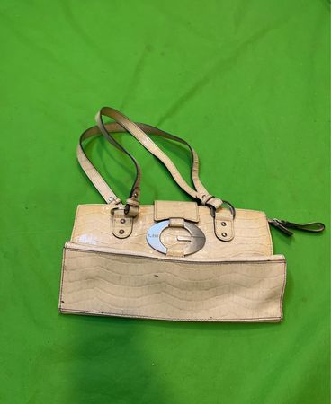 Guess Shoulder Bag