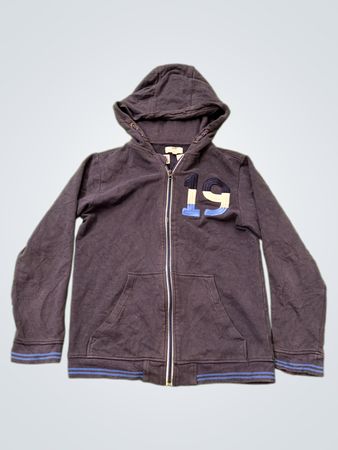 Cyrillus Paris Blauer Zip-Up Hoodie mit "19" Grafik