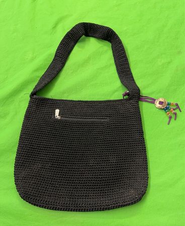 Die Sak schwarze gehäkelte Schultertasche