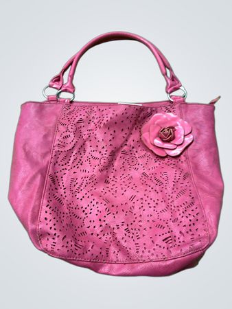 Rosa Tragetasche mit Rosenausschnitt