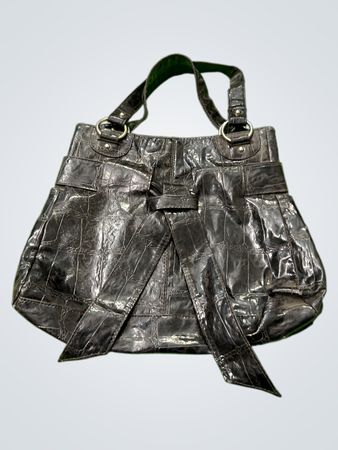 Chateau Black Croc Prägung Handtasche