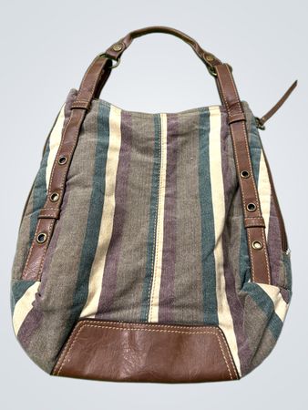 Axcess by Liz Claiborne Gestreifte Schultertasche