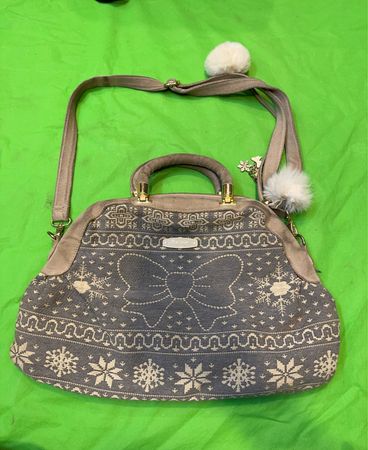 Fixdesign Handtasche mit Schleife und Schneeflockenmuster