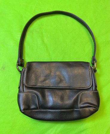Nine West schwarze Schultertasche