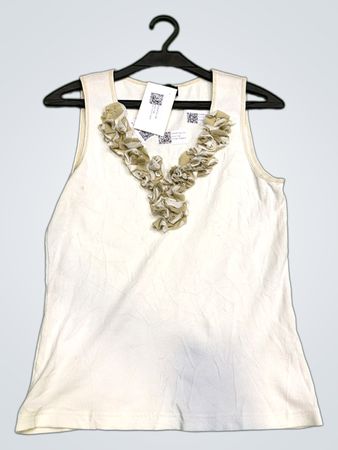 TAIFUN COLLECTION Weißes ärmelloses Tanktop mit dekorativem Ausschnitt