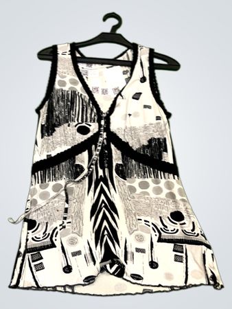 Bonita ärmelloses Kleid mit abstraktem Druck
