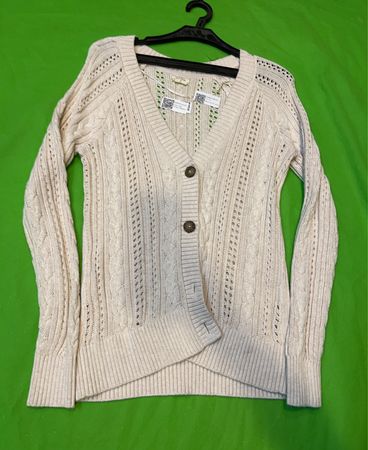 Fette Gesichtscreme Kabelstrick-Cardigan