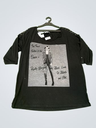 Schwarzes T-Shirt mit Grafikdruck