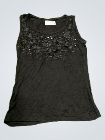 Schwarzes Tanktop mit verziertem Ausschnitt