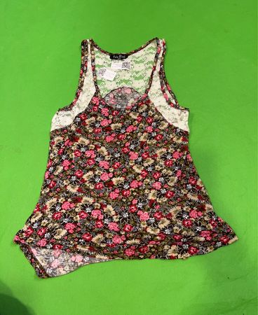 Sehr Gut USA Floral Spitze Tank Top