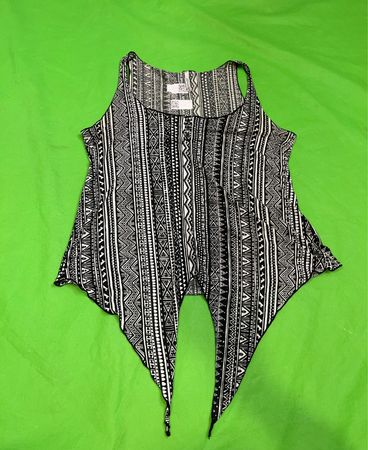 Chicwish Damen Schwarzes & Weißes Tribal Druck Krawatten-Front Tanktop