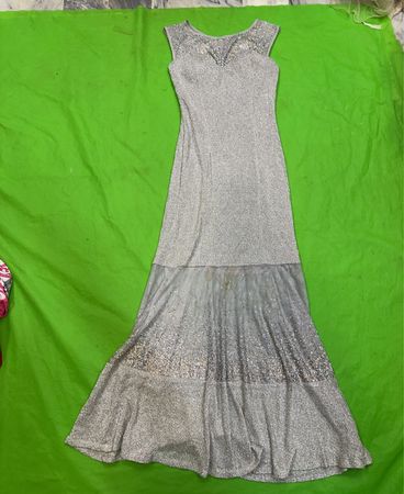 Silberne Glitzer Maxi-Kleid