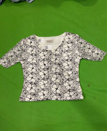 BASSINI White Floral Lace Top