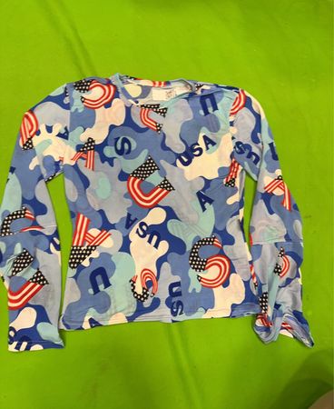 Langarmtop mit USA-Muster