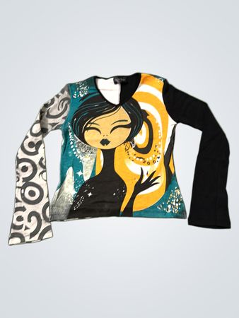 Copeline Graphic Print Long Sleeve Top