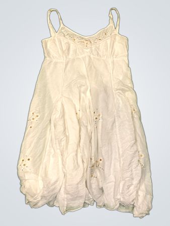Weißes Spaghetti-Trägerkleid