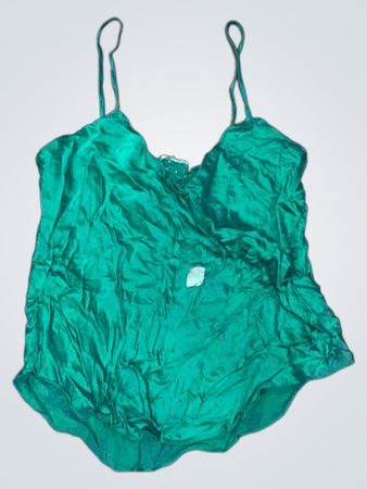 Sami New York grünes Cami-Top