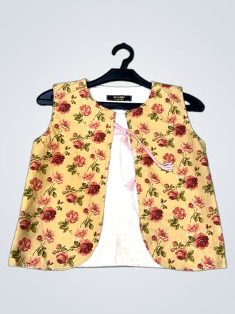 ART LAIVA Floral Ärmellose Weste