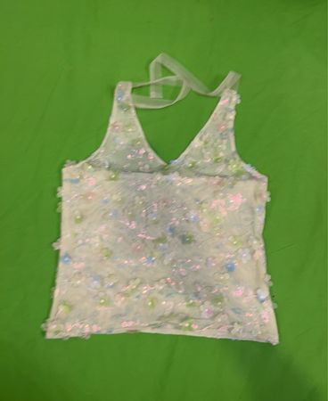 Upcycletes transparentes, mit Blumen verzierte Tanktop