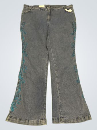 Upcycled denim24/7 Women's Blue Embroidered Flare Jeans