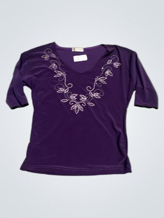 MEGA DESIGNS Lila Verziertes V-Ausschnitt-Oberteil