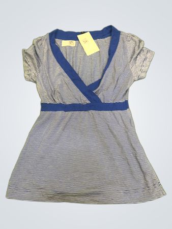 Vero Moda gestreiftes V‑Ausschnitt-Kleid