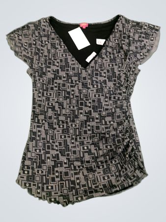 Philda Black and Grey Geometric Print Top