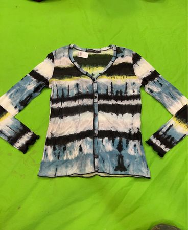 Passport Batik Langarm-Button-Cardigan