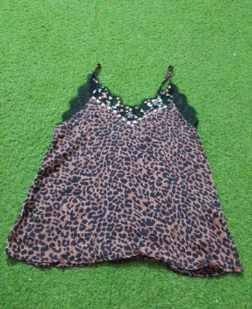 Spitzenbesetztes Camisole im Leopardenmuster
