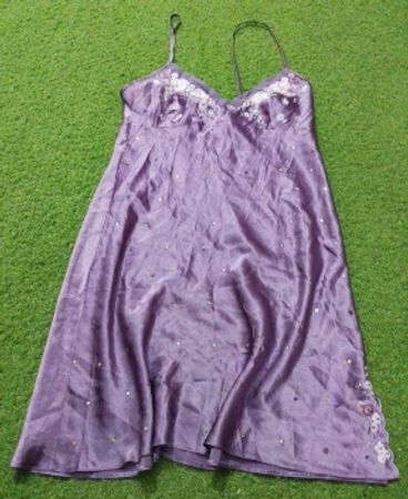 Debenhams Purple Pailletten- & Blumenverziertes Slipkleid