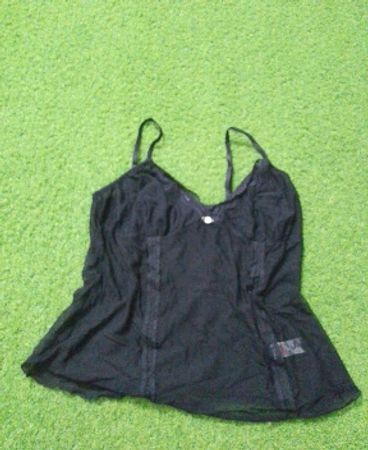 Schwarzes Camisole