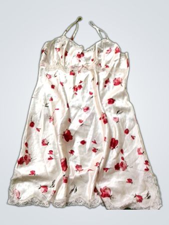 Sarah Spencer Intimates Slipkleid mit Blumenmuster