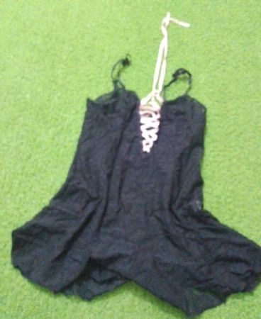 Schwarzes Schnür-Babydoll