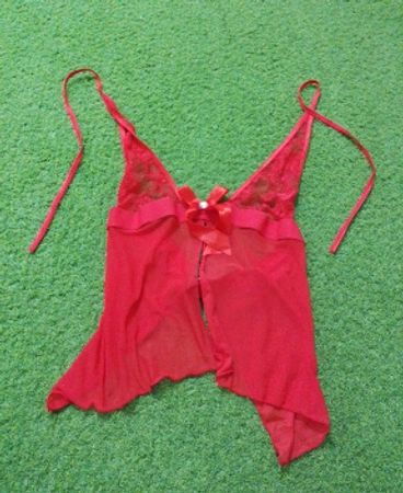 Rotes Babydoll-Dessous