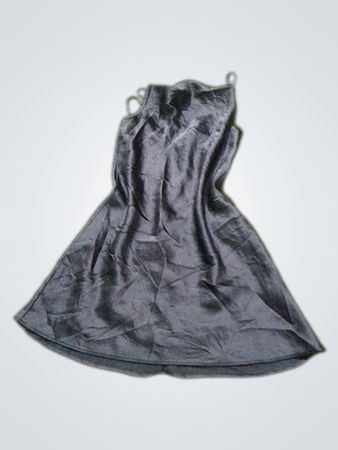 Schwarzes Slip-Kleid