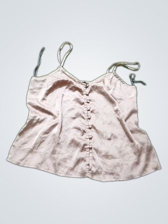 Top de cetim com alças finas