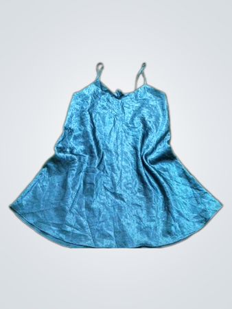 Nuisette satinée bleu sarcelle