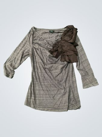 Deletetta Gray Ruffle Shoulder Blouse