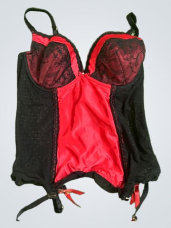 Beautiful Black Red Corset Top 38C