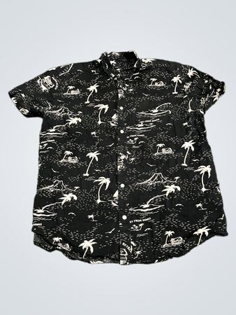 Black Hawaiian-Print Short-Sleeve Shirt