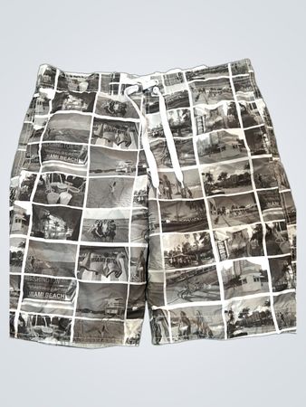 Cedar Wood State Men's Medium Black and White Miami Beach Shorts