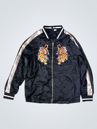 Schwarze Bomberjacke mit Tigerstickerei