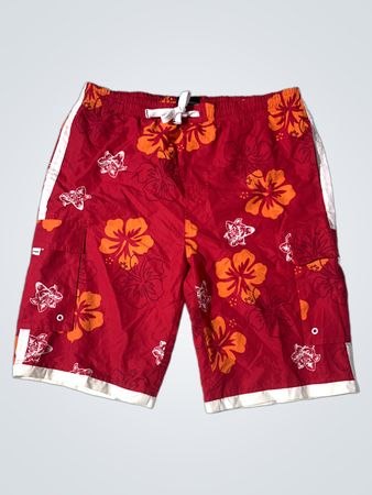 HOPE & HONOR INTERNATIONAL CLOTHING COMPANY AUTHENTIC APPAREL Rote Blumenschwimmshorts