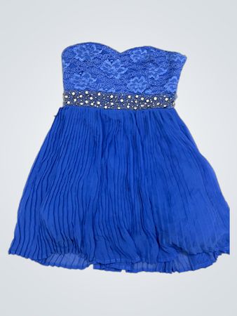 Blaues trägerloses, beaded Taillen Kleid