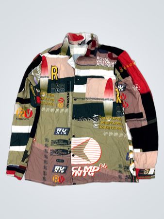 Wiedergewonnenes Vintage-Patchwork-Printed Langarmshirt
